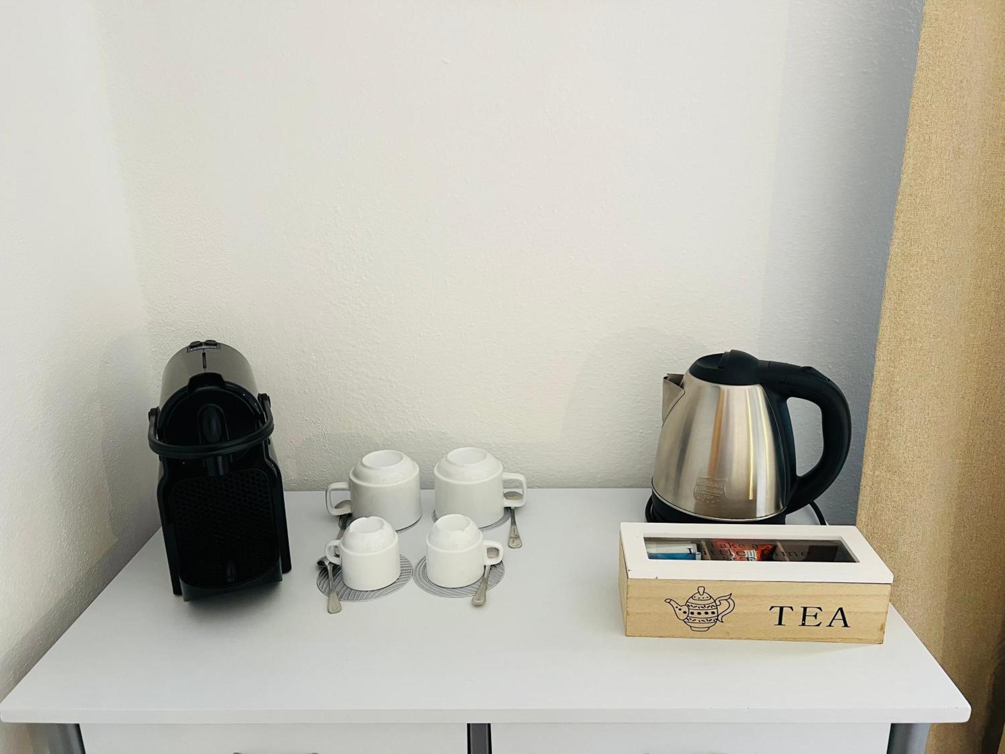 Les Chambres De Francoise Guest House 奧爾比亞 外观 照片